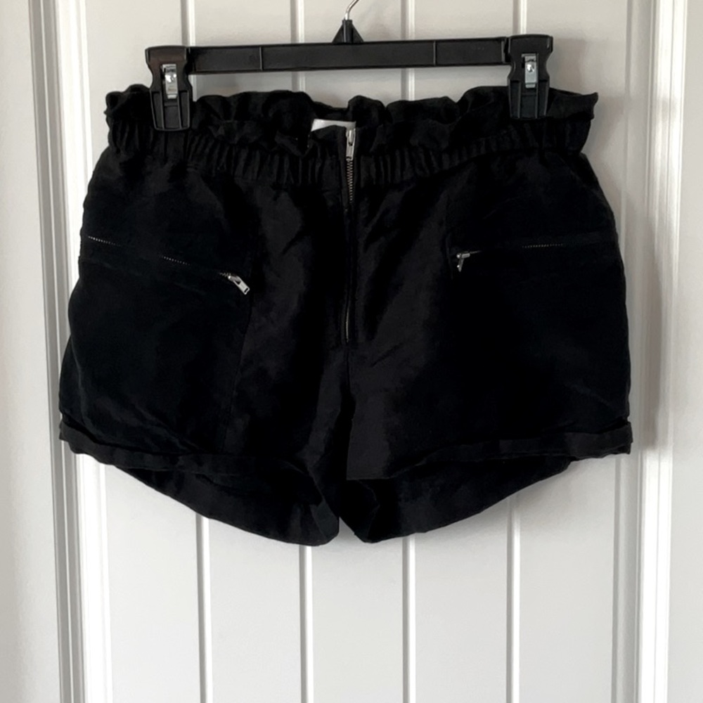 Wilfred paper bag shorts